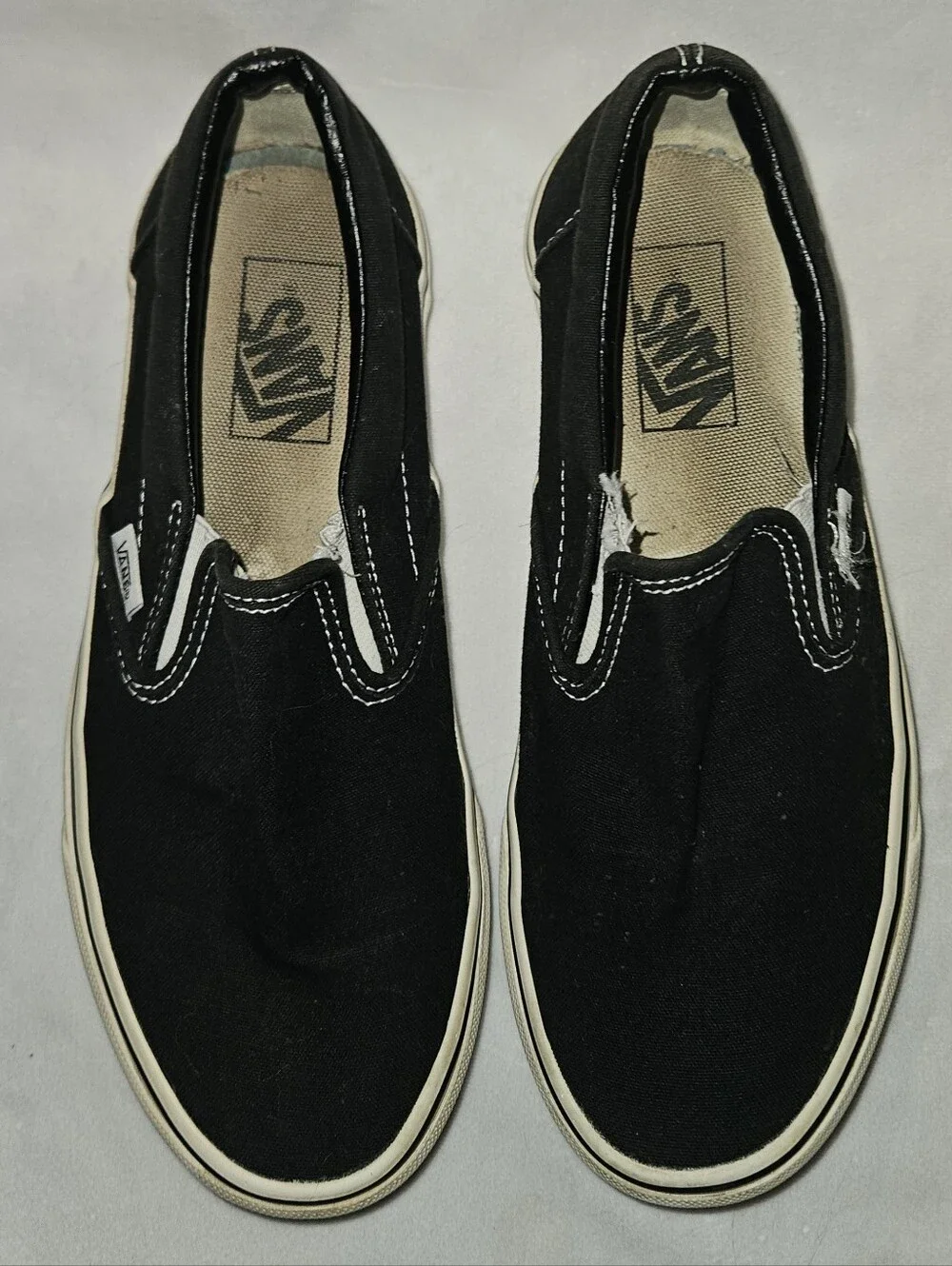 Black Vans Classic Slip On Shoes Size W8.5 M7